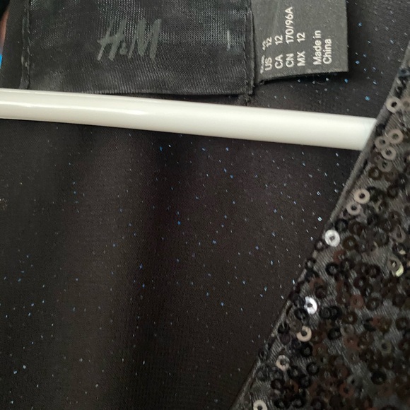 Gorgeous dress - Picture 3 of 3